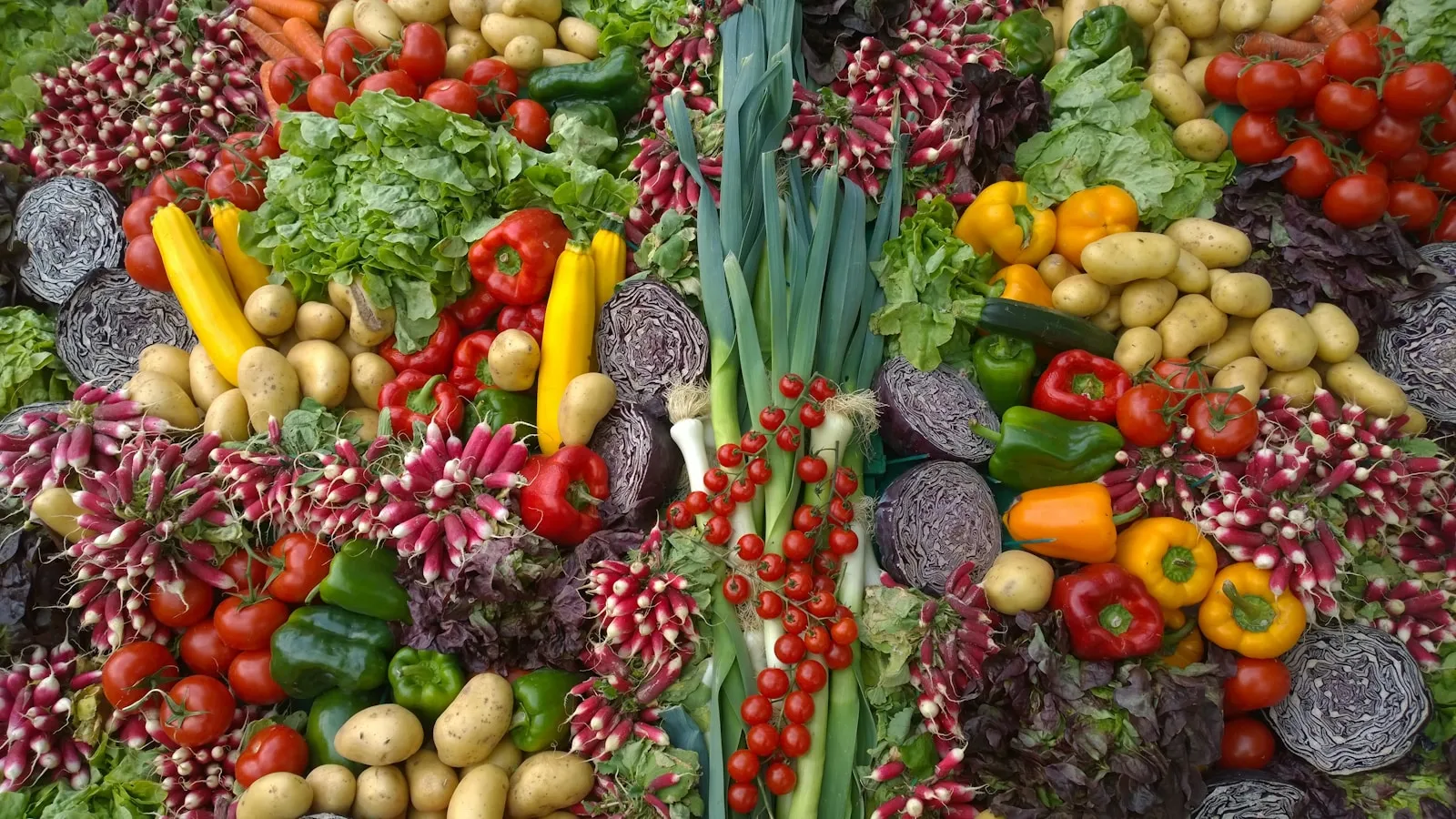 Preventing gout with diet: purines and lifestyle